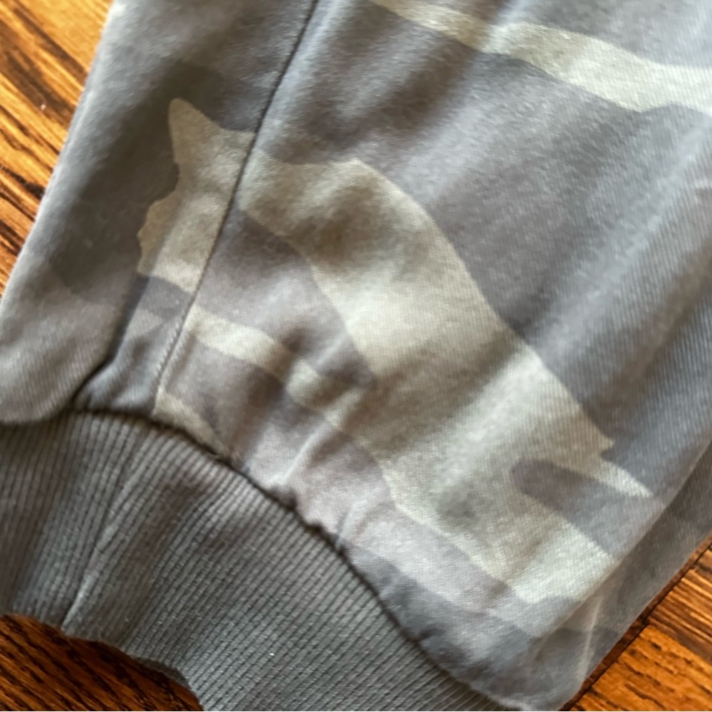 Splendid Camouflage Joggers - Picture 8 of 16